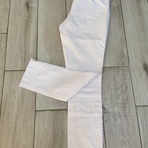 Anthropologie pilcro and the letterpress  cropped jeans. Size: 26